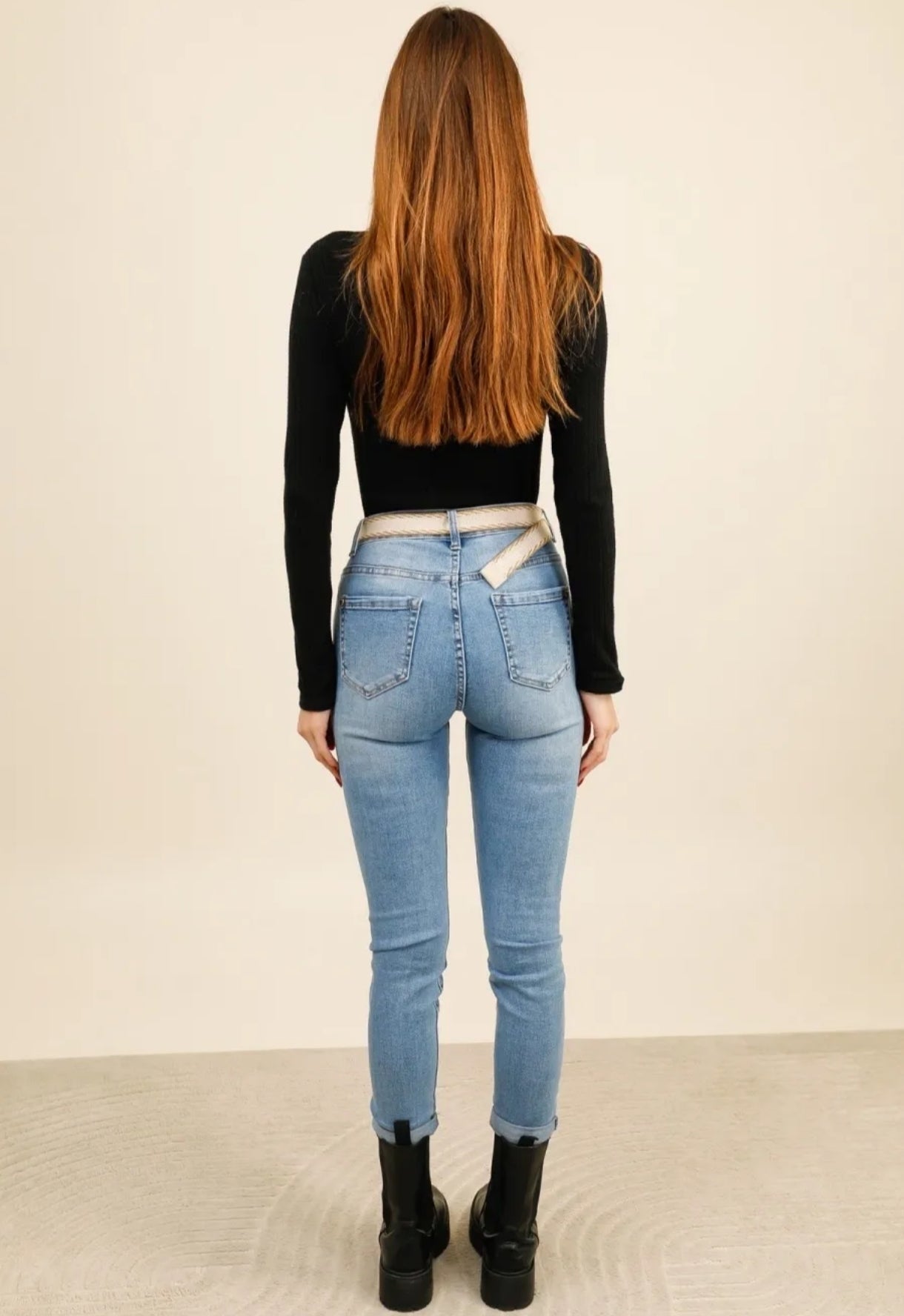 Jean J004